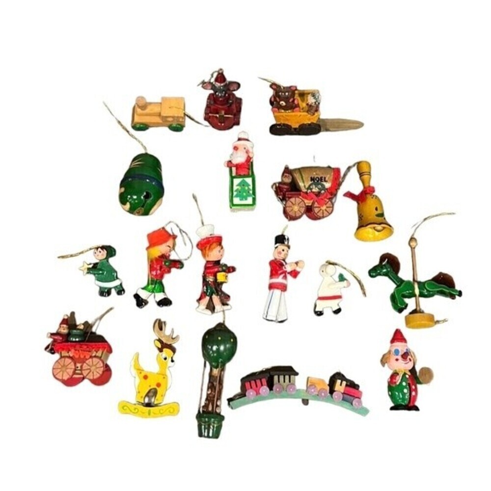 Lot of 18 vintage russ wooden ornaments